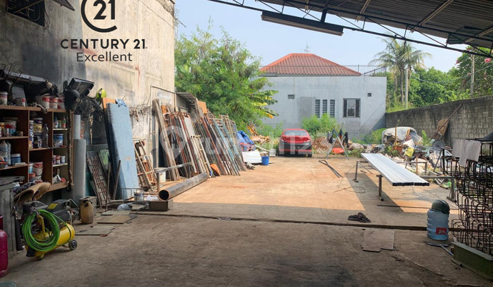 Dijual Cepat Turun Harga Tanah dan Bangunan di Jalan Raya Gandul,Cinere,Depok