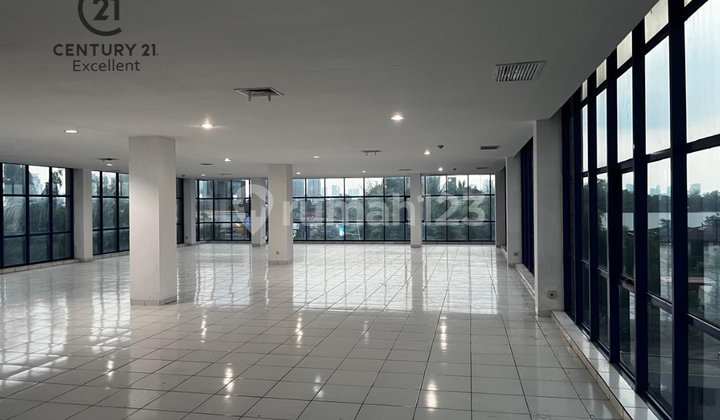 Disewakan Unit Office  Space di Wisma Kemang, Jakarta Selatan