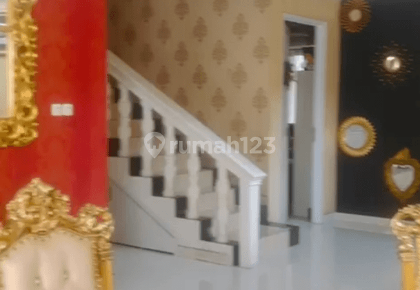 Dijual Rumah di Cinere Siap Huni Full Furnish Depok Jawa Barat 2