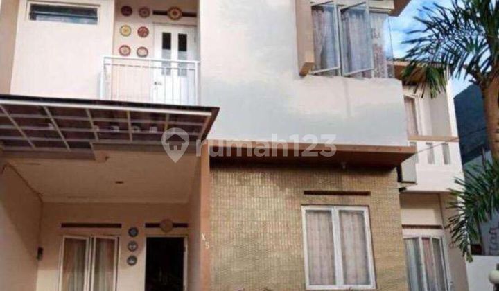 Dijual Rumah Bagus di D Crown Residences