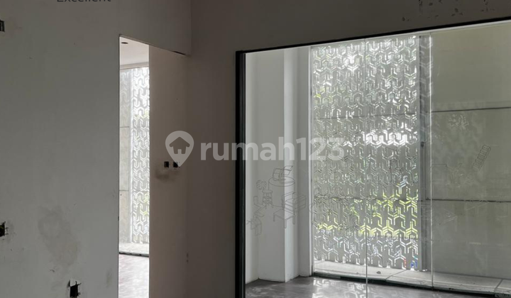 Disewakan Unit Retail Space di Plaza Kemang, Jakarta Selatan