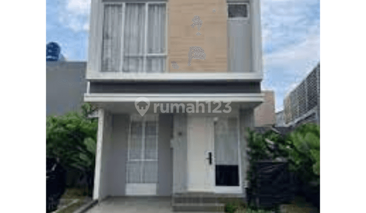 Rumah 2 Lantai Sangat Strategis Baru Fresco Virginia 1