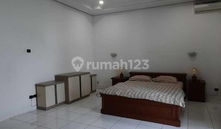 Disewakan Rumah Mewah Furnish 2 Lt Siap Huni Cipaganti, Bandung 2