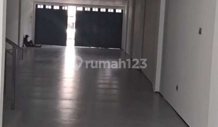 Peluang Usaha! Ruko Komersial 2 Lantai Lokasi Premium Pasirkaliki Bandung