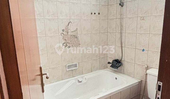 Rumah Nyaman 2 Lantai Siap Huni Area Favorit Cimahi Utara 2