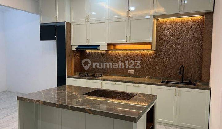 Sewa Mewah Rumah Sultan Furnished Kota Baru Parahyangan Bandung 2