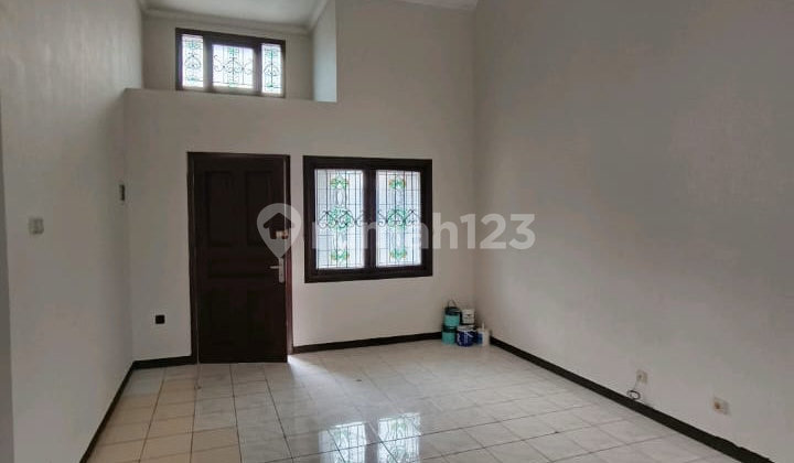 Beautiful, Comfortable, and Lush House in Kota Baru Parahyangan, Bandung Beautiful, Comfortable, and Lush House in Kota Baru Parahyangan, Bandung