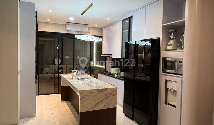 Sewa Keren Rumah Nyaman Furnished Kota Baru Parahyangan Bandung 1