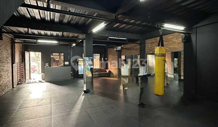 Ruko Ruang Usaha 3 Lantai Siap Pakai di Sangkuriang, Cimahi