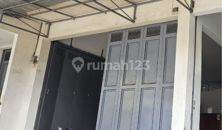 Strategic Shop House on Main Road with High Traffic Near Cimahi City Center 2