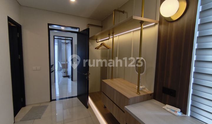Sewa Rumah Elegan dan Lux di Kota Baru Parahyangan, Bandung 2