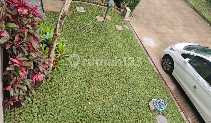 Disewakan Rumah Furnish Mewah di Green Terrace Setraduta, Bandung Disewakan Rumah Furnish Mewah di Green Terrace Setraduta, Bandung