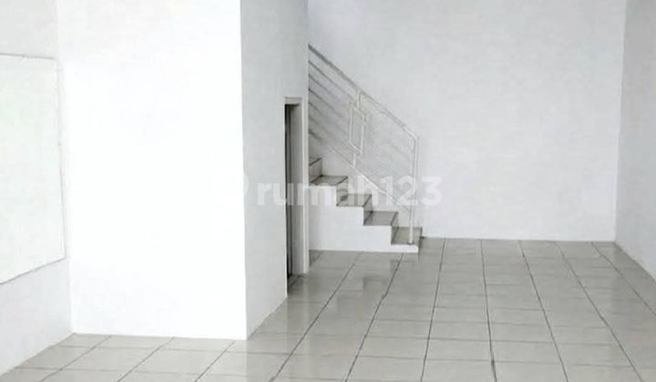 Shop Ready to Operate Near Cimahi Tengah Square, Easy Access
