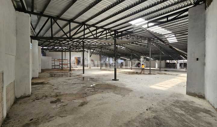 Disewakan Gudang Lokasi Strategis di Mainroad Padalarang Disewakan Gudang Lokasi Strategis di Mainroad Padalarang