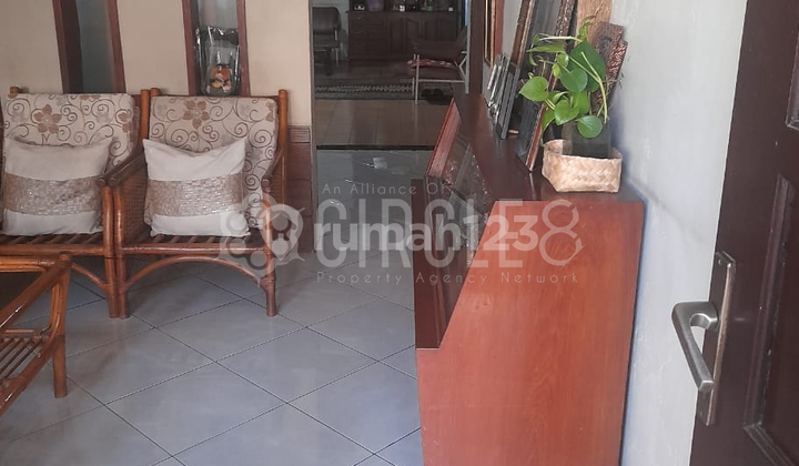Rarely Found Beautiful House Easy Access to City Center Mountain Stone Bandung