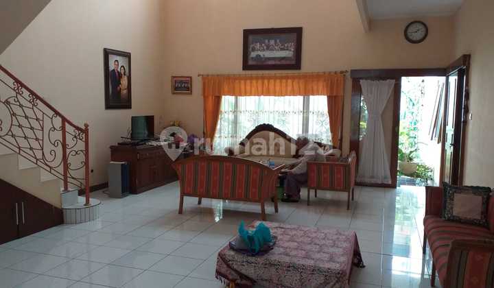 Awesome Rent Spacious Green Furnished House at Setra Indah, Bandung.