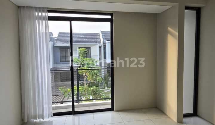 Rumah Desain Minimalis Lingkungan Nyaman Kota Baru Parahyangan