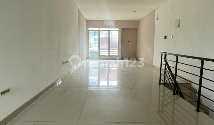 Ruko Mainroad 3 Lantai Siap Usaha di H Amir Mahmud Cimahi