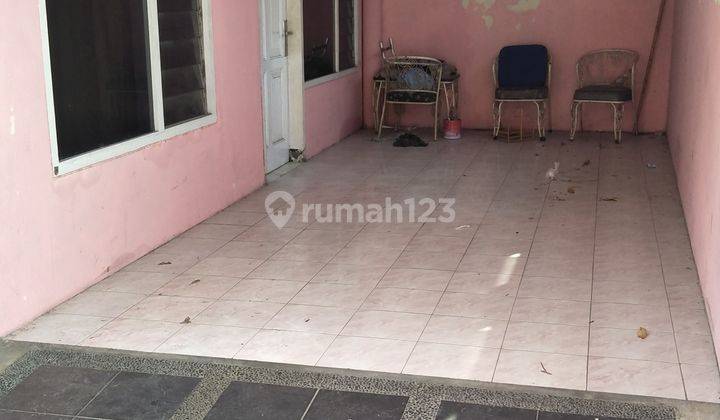 Rumah Lawas Layak Huni di Karangasem Solo 2