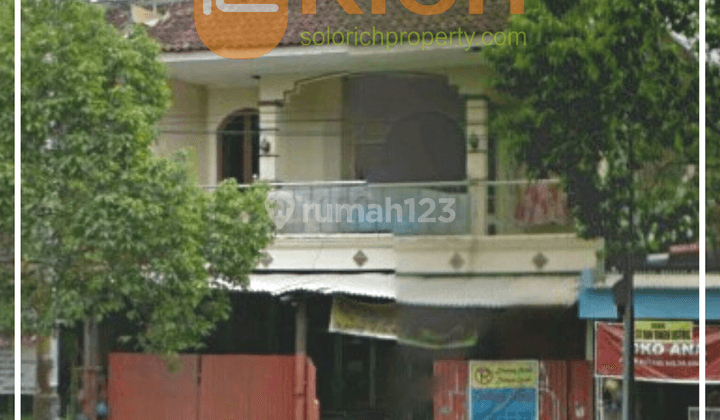 Rumah Plus Tempat Usaha Dekat Kampus UNS Kentingan Solo 1