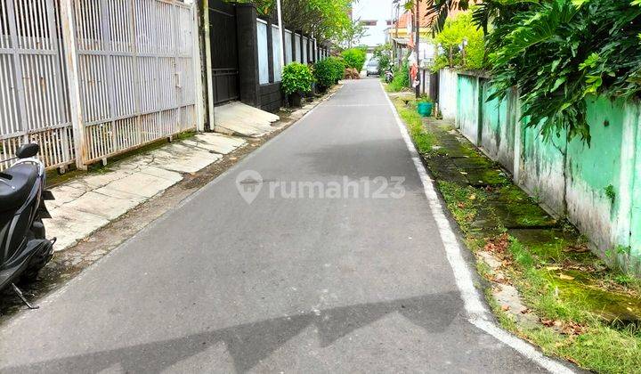Rumah Modern 2 Lantai di Manahan Solo 8