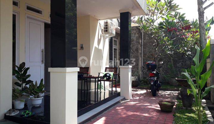 Rumah Cantik 2 Lantai Siap Huni di Manahan Solo 2