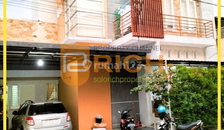 Rumah Eksklusif 2 Lantai Siap Huni di Kartasura 1