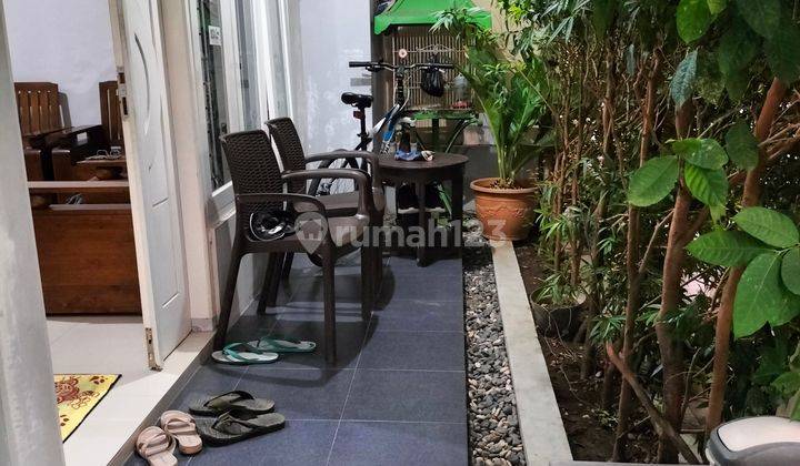 Rumah Eksklusif 2 Lantai Siap Huni di Kartasura 2