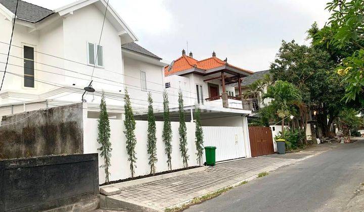 Villa seperti baru di pinggir jalan akses lega kawasan umalas kerobokan cocok villa pribadi ataupun rental 2