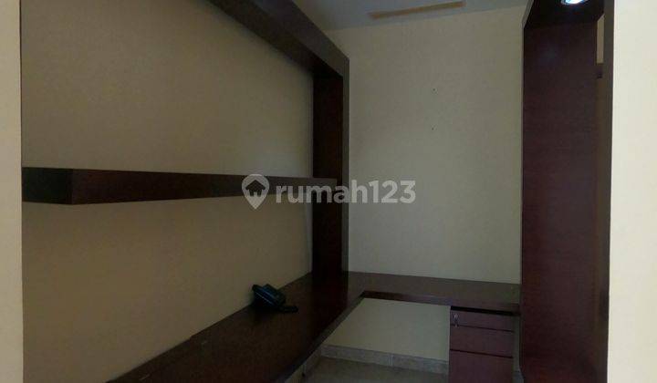 Disewakan Apartemen Oakwood Mega Kuningan 3br Semifurnished 2