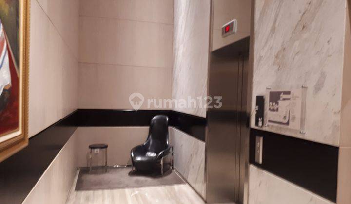 DISEWAKAN APARTEMEN ST MORITZ 3 BEDROOMS NEW ROYAL TOWER 2
