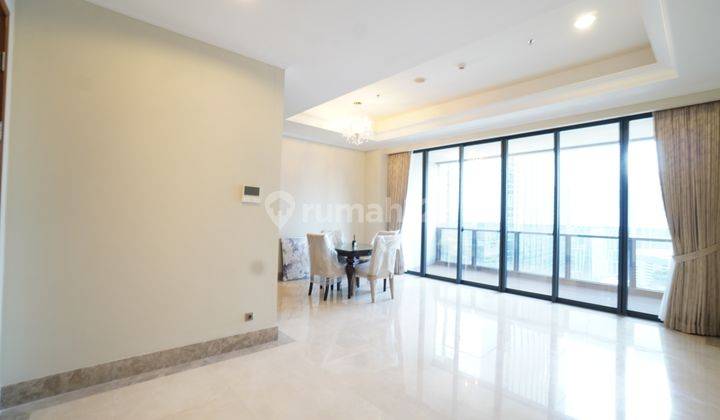 Disewakan Apartemen District 8 3bedroom 178 M2 Private Lift semifurnish