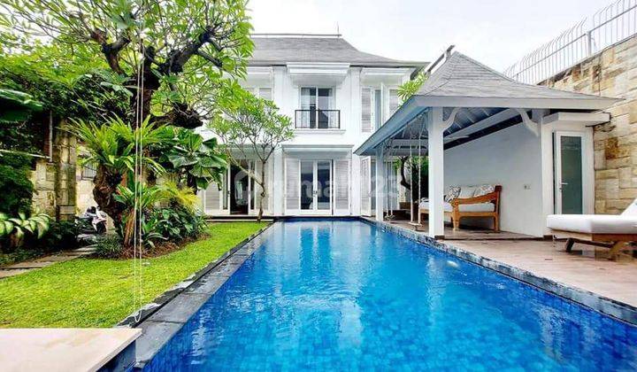 Villa Mewah Harga Nego Jalan Kaki Ke Pantai Berawa SHM 2