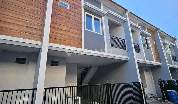 Jual Rumah Usaha Cocok Buat Kost Lok Strategis Dkt Kampus Petra 1