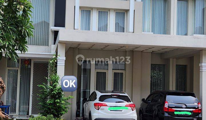 Dijual rumah cantik siap huni di grand Pakuwon Surabaya barat  1