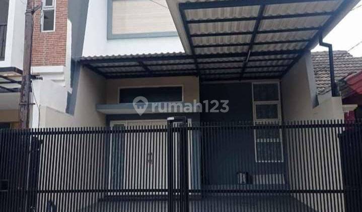 Jual rumah bagus siap huni di pondok Tjandra Sidoarjo  1