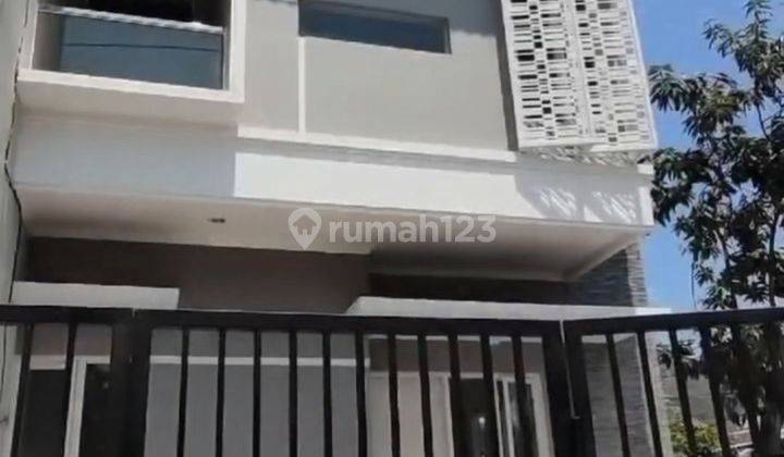 Jual Rumah Bagus 2lantai Di Kutisari Surabaya  1