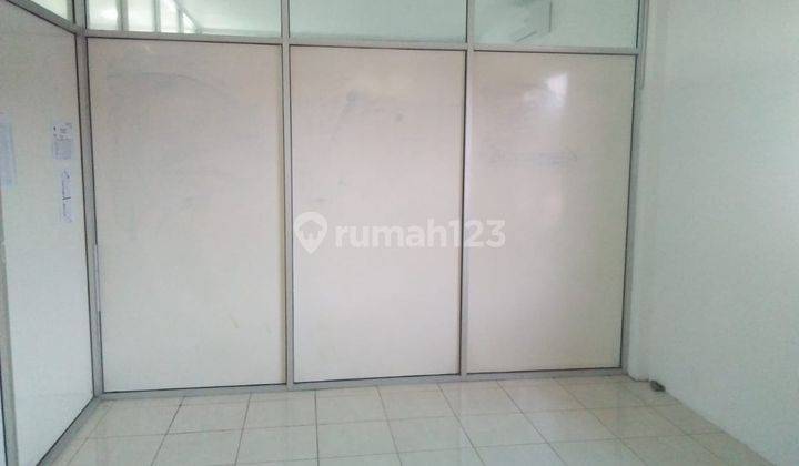 Ruang Kantor di Bintaro Dilantai 2 Parigi Dekat Sekolah Global 6