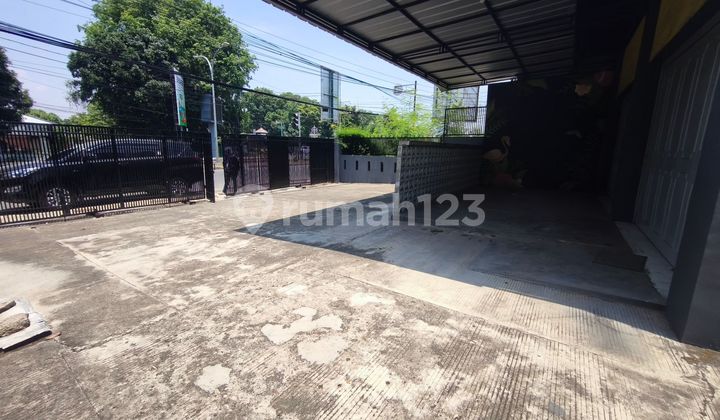 Very Strategic Shop House in the Center of Cirebon City Business District 2