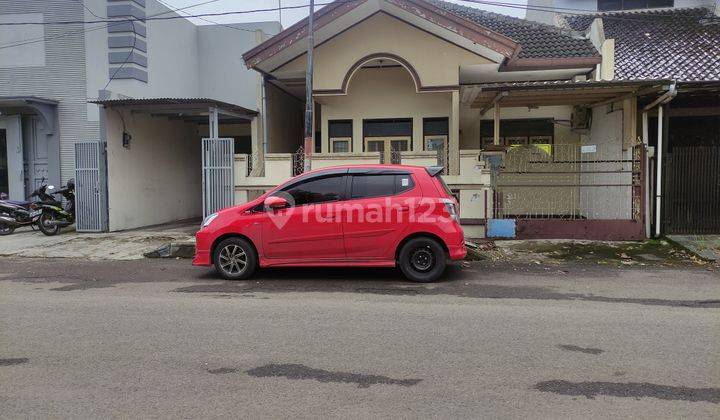 Rumah strategis di pusat kota Cirebon  1