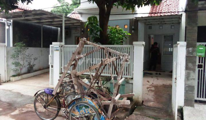 Rumah komplek strategis lokasi tengah kota dekat kampus Unswagati di Jl pemuda  2