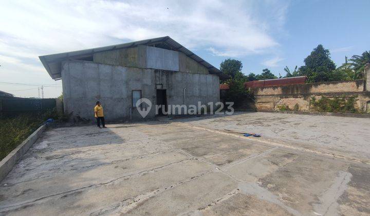 Gudang full tembok keliling di mundu jual hitung tanah  2