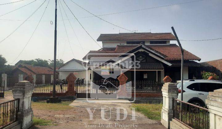 Rumah cocok buat mess kamar banyak berhalaman luas di Kedawung Cirebon  1