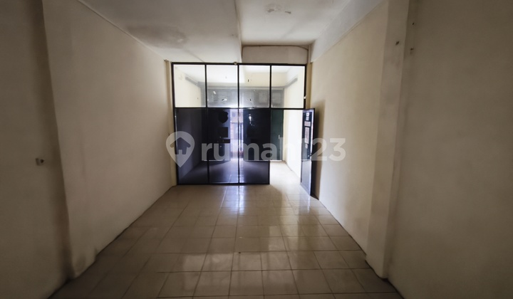 Affordable Strategic Shop House in the Center of Cirebon City 2