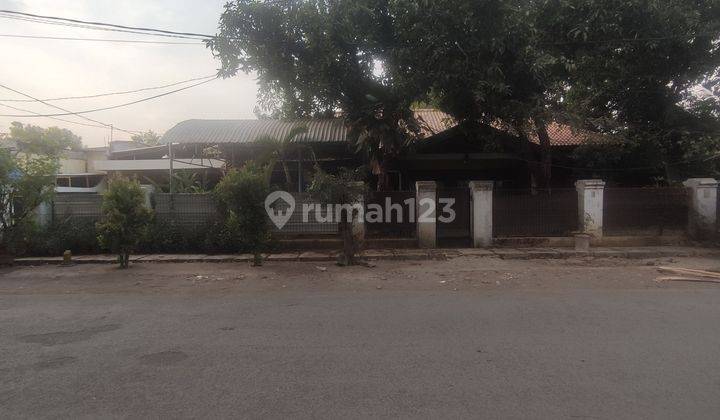 Rumah Sangat Strategis Cocok Buat Perkantoran, Gudang, Minimarket  1