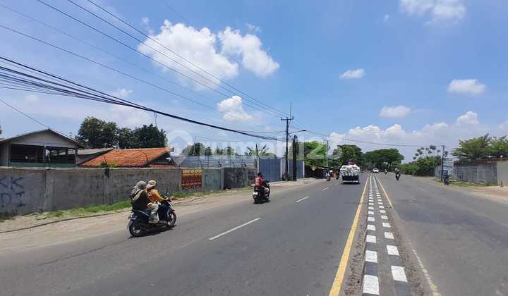Full Wall Enclosed Warehouse Near Kanci Cirebon Toll Gate