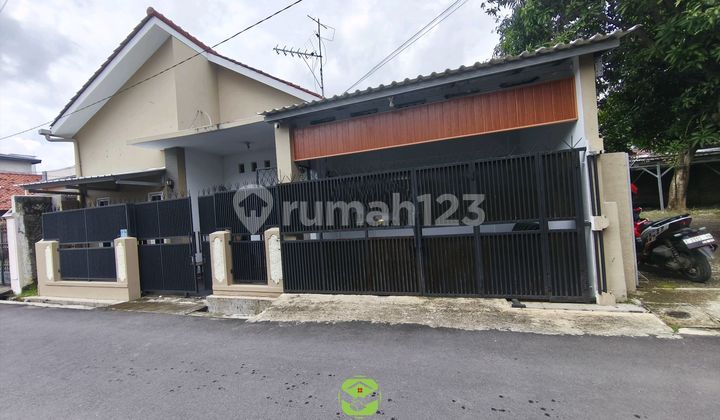 Rumah Rapi Full Furnished Dekat Csb Mall Bebas Banjir Rumah Rapi Full Furnished Dekat Csb Mall Bebas Banjir