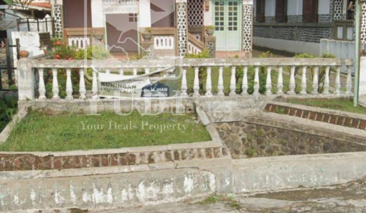 Hotel Model Kolonial Masih Aktif Strategis Di Kuningan Jabar 1