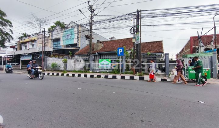 Strategic Land Building in Kuningan Business Center