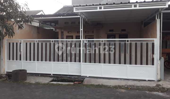 Rumah Siap Pakai di Taman Sumber Indah di Kab Cirebon